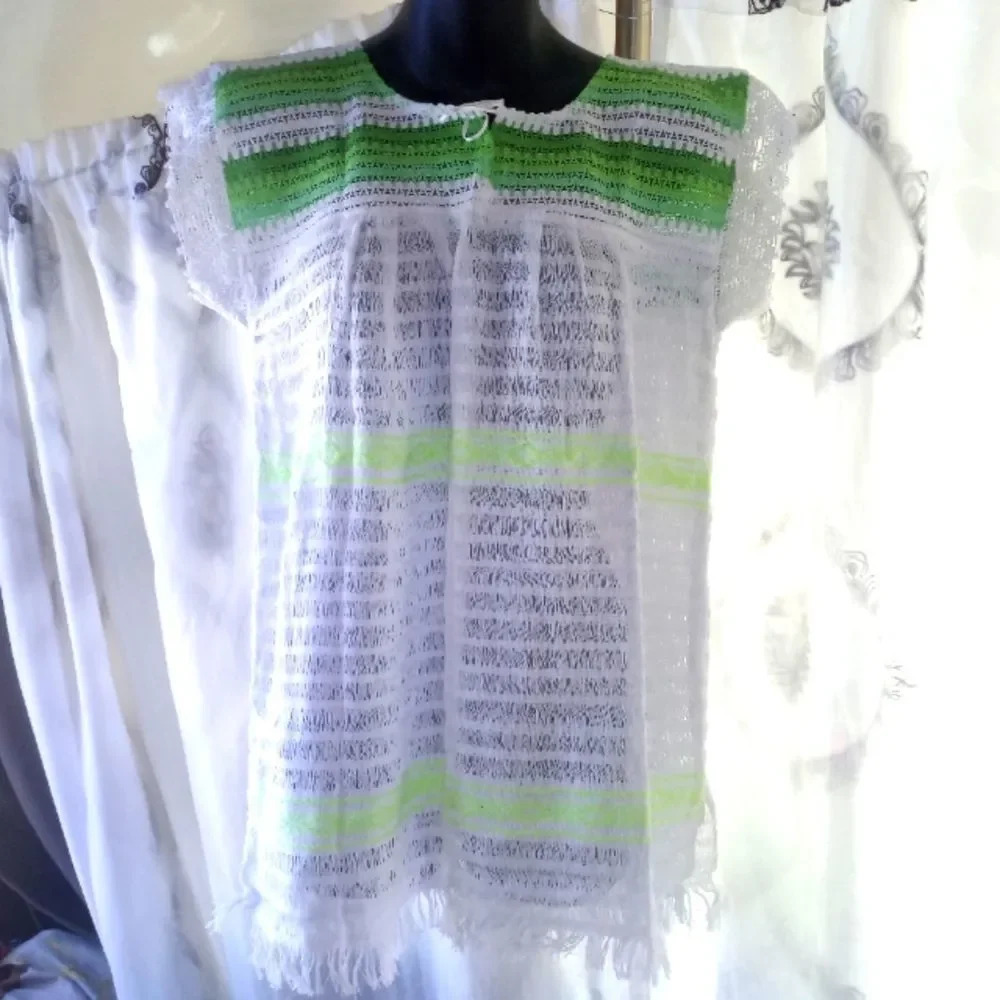 Mexican top size small and medium ( Bag U )